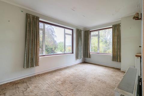 5 bedroom detached bungalow for sale, Milner Road, Caterham CR3