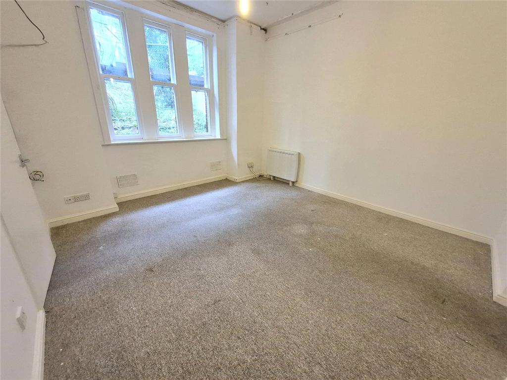 Studio Room