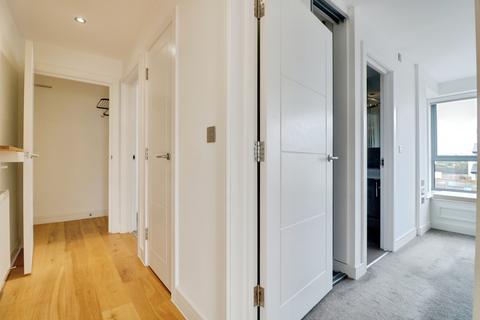 undefined, The Ridgeway, Westcliff-on-sea, SS0