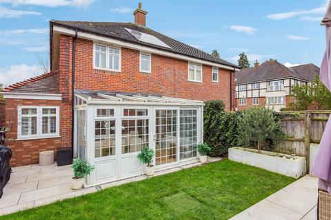 undefined, Timmis Court, Beaconsfield, HP9