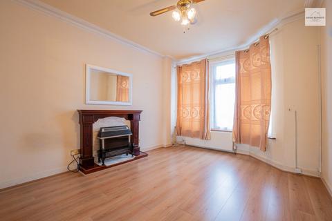 3 bedroom terraced house for sale, Lincoln Road, Enfield EN3