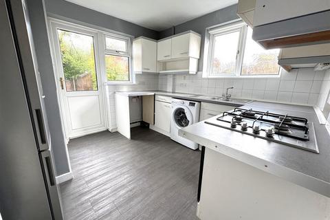 undefined, Epsom Close, Bexleyheath DA7