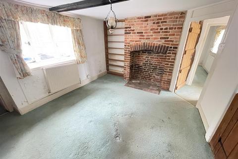 undefined, Main Road, Salisbury SP4