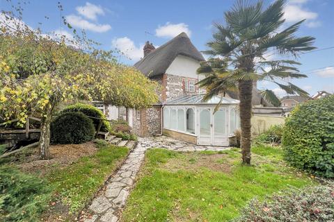 undefined, Main Road, Salisbury SP4