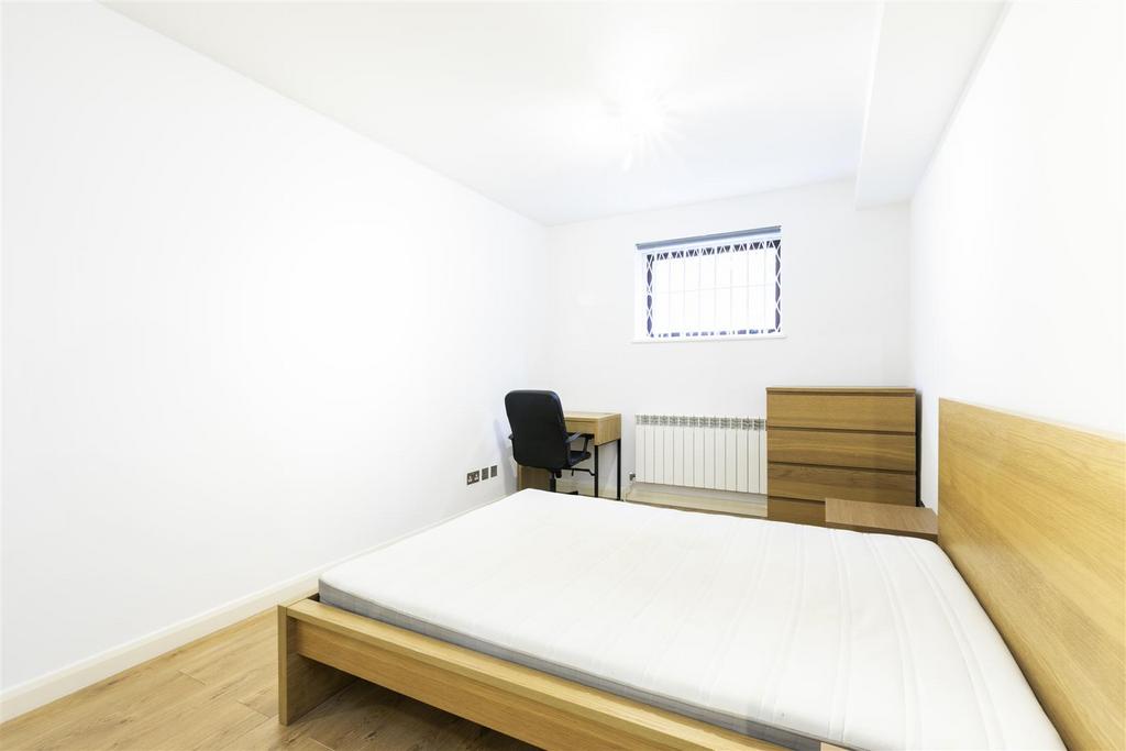F1, 3 Torriano Mews -16.jpg