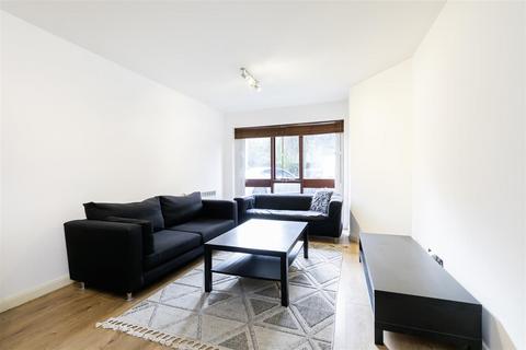 2 bedroom flat to rent, Torriano Mews, London NW5