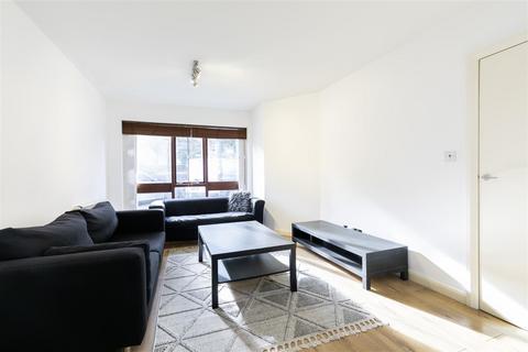 2 bedroom flat to rent, Torriano Mews, London NW5