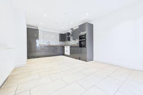 4 bedroom townhouse to rent, Parkside Stratford Road, Shirley - B90