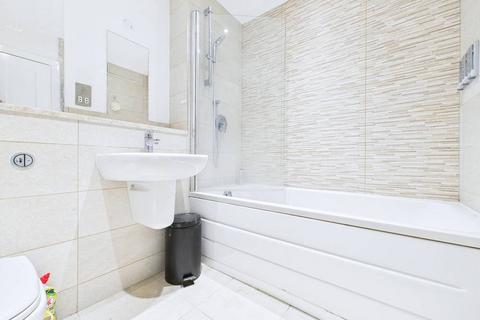 4 bedroom townhouse to rent, Parkside Stratford Road, Shirley - B90