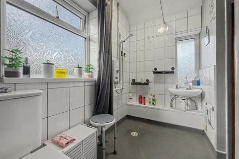 3 bedroom semi-detached house for sale, St Edmunds Road, Stowmarket, IP14