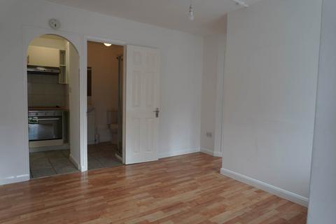 2 bedroom apartment for sale, Corris Green, London