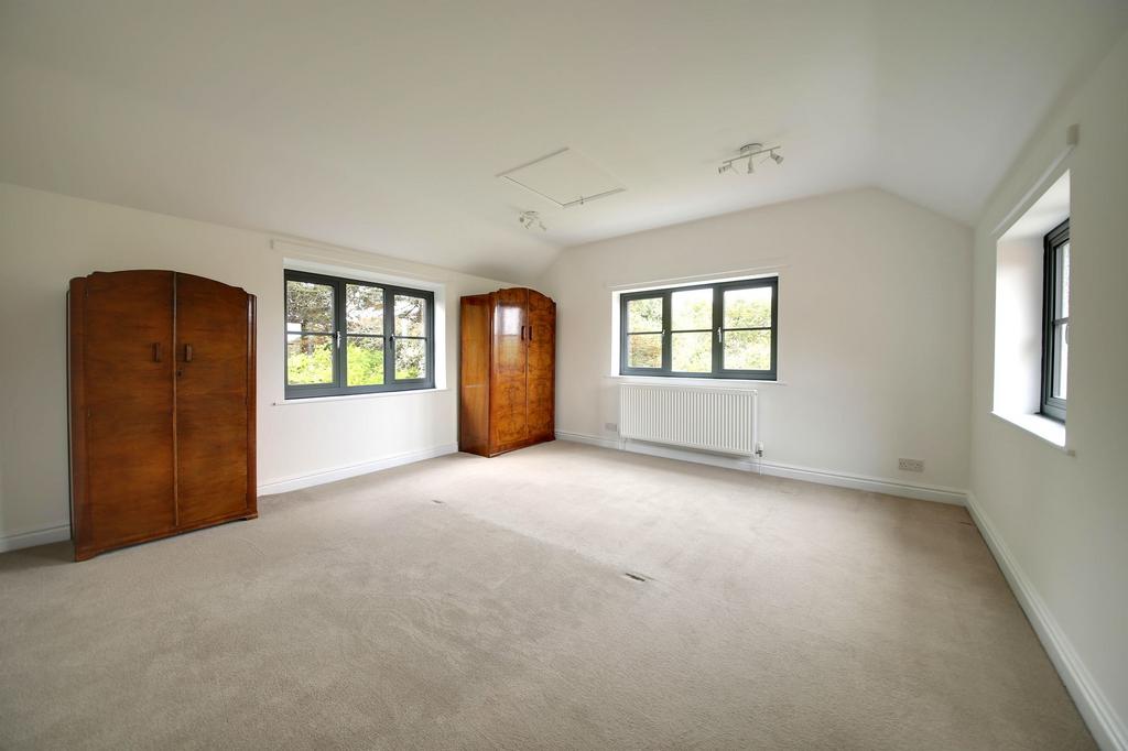 Main Bedroom