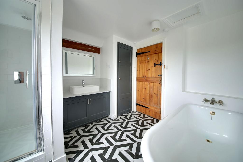 Upstairs Bathroom