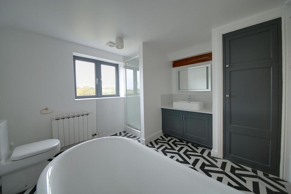 Upstairs Bathroom