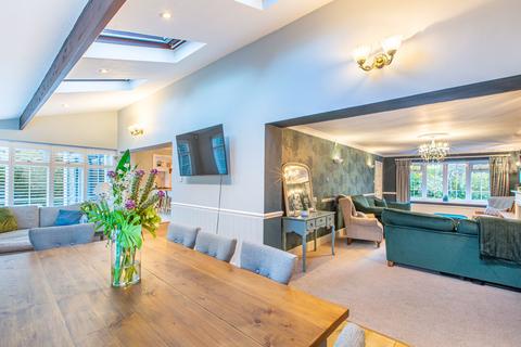5 bedroom detached house for sale, Roundhay LS8