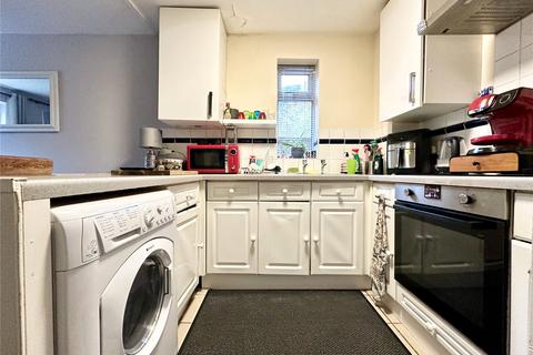 1 bedroom end of terrace house for sale, Chiltern Avenue, Farnborough, Hampshire, GU14