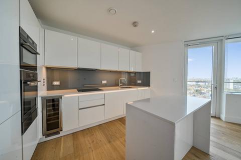2 bedroom flat for sale, Lombard Wharf, Battersea, London, SW11