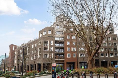 1 bedroom flat for sale, Tarling House, Elephant and Castle, London, SE17