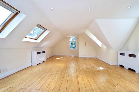 undefined, Westcar Lane, Hersham KT12