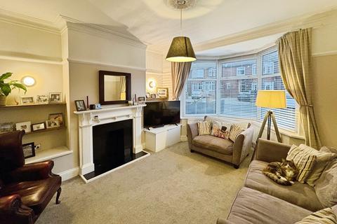 3 bedroom terraced house for sale, Paignton Avenue, Whitley Bay NE25