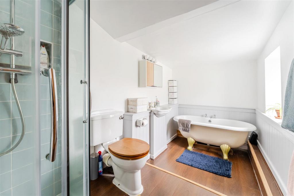 MT 109 Claverhma Road, Claverham, BS49 4 LE 47.jpg