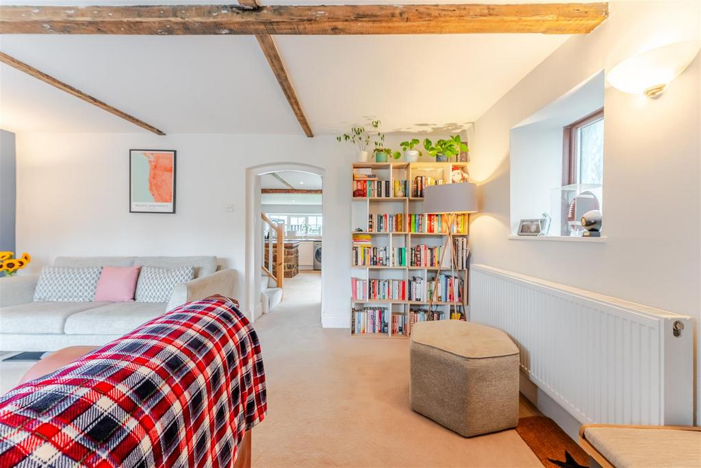 MT 109 Claverhma Road, Claverham, BS49 4 LE 1.jpg
