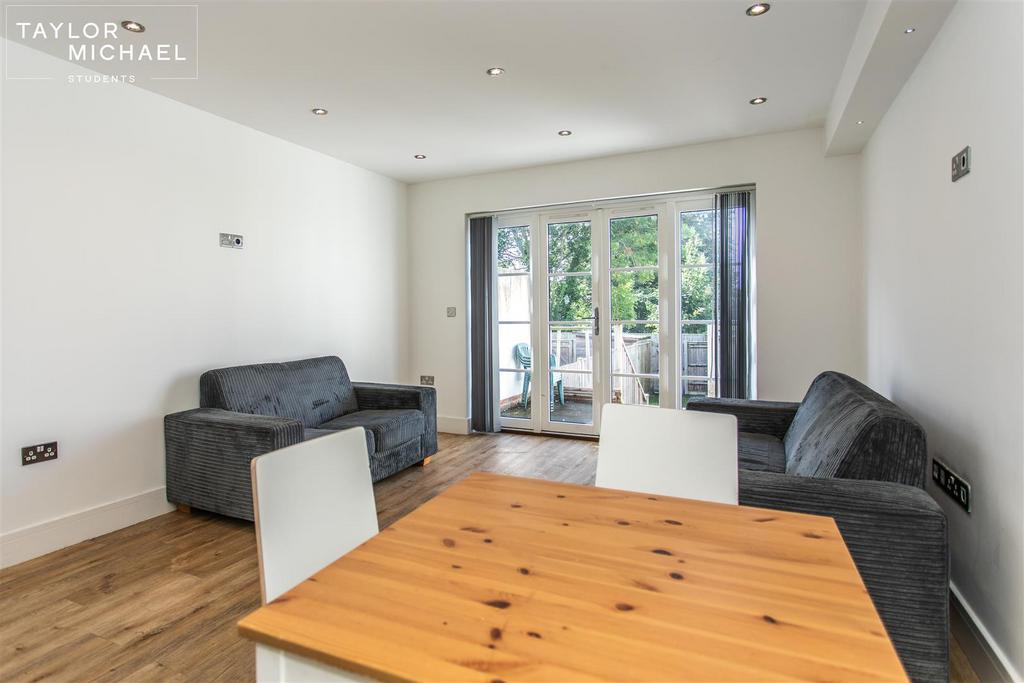 Dining/Living Room