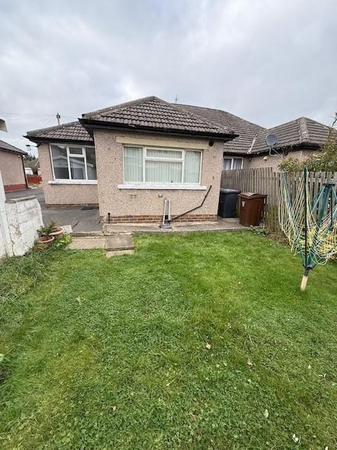 Rear garden pic 2