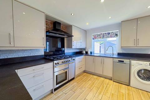 3 bedroom detached bungalow for sale, Rushdene Road, Pinner HA5