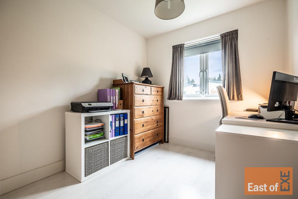 9 Holland Park - Web-30