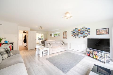 3 bedroom duplex for sale, Stonegrove, Ailantus Court Stonegrove, HA8