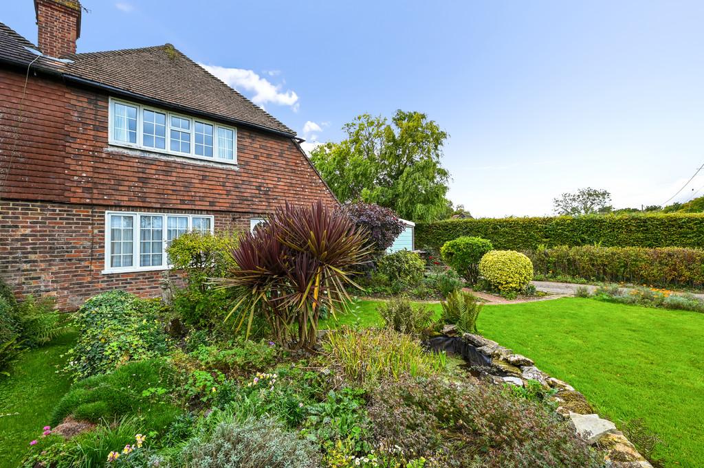10 quarry cottages tn30 (3)