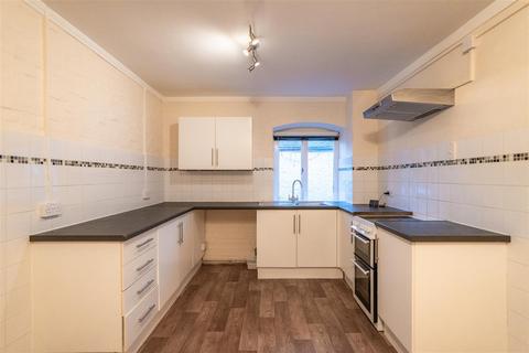 3 bedroom apartment to rent, Toveys Granary, Lechlade