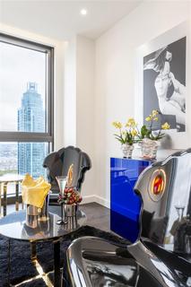3 bedroom apartment for sale, Bondway, London SW8