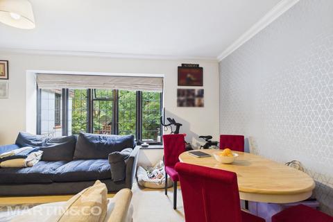 undefined, Cedars, Tunbridge Wells TN2