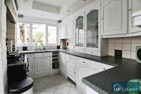 3 bedroom semi-detached house for sale, Stennels Close, Coventry