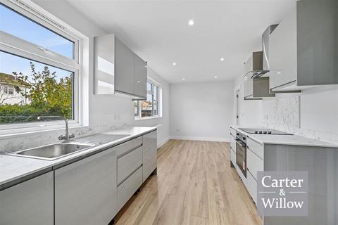 undefined, Wilthorne Gardens, Essex