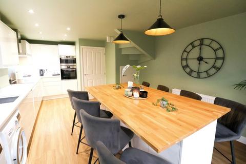 undefined, Valehouse Way, Glossop SK13