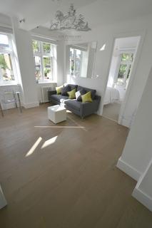 1 bedroom flat to rent, Hall Road, LONDON NW8
