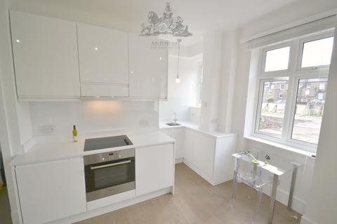 1 bedroom flat to rent, Hall Road, LONDON NW8