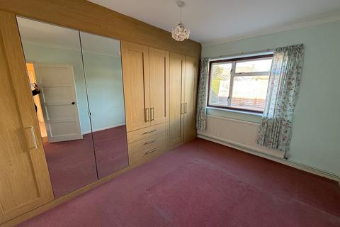 2 bedroom detached bungalow for sale, Willoughby Road, Bourne