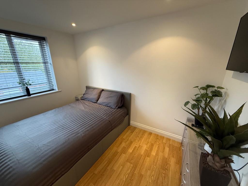 Bed 1