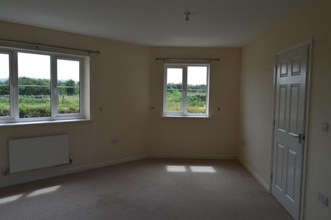 3 bedroom end of terrace house to rent, Turnock Gardens, Weston-super-Mare BS24