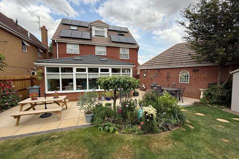 5 bedroom detached house for sale, Southfields, Bourne