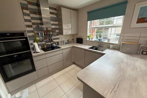 5 bedroom detached house for sale, Southfields, Bourne