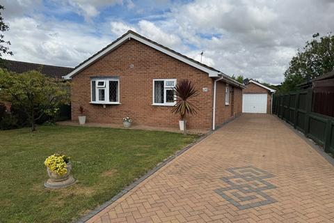 3 bedroom detached bungalow for sale, Cedar Drive, Bourne