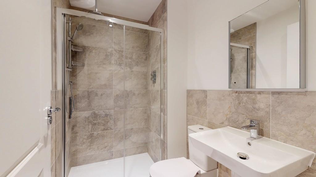 Bedroom 4 - En-Suite