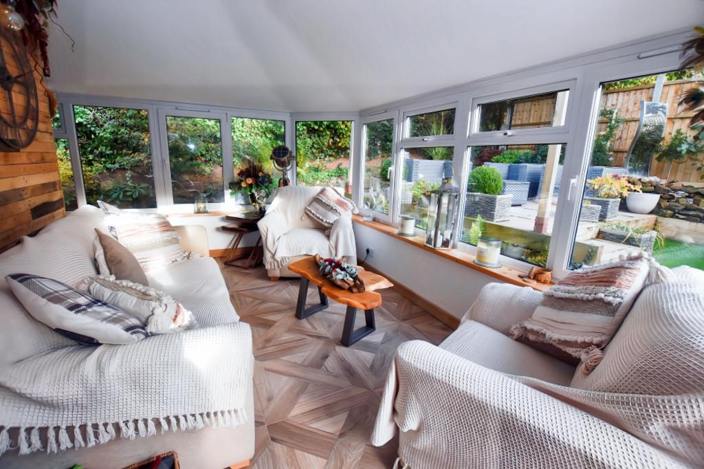 Garden Room 5