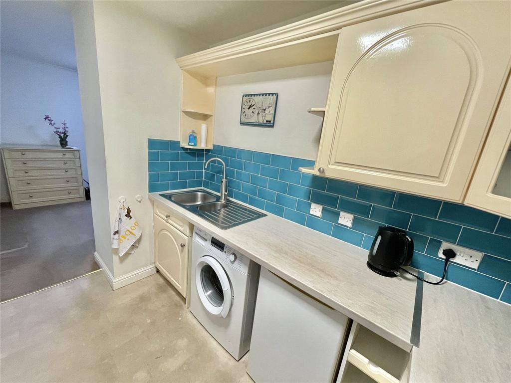 Kitchen/Lounge