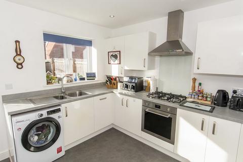 2 bedroom terraced house for sale, Thomas Avenue, Market Harborough